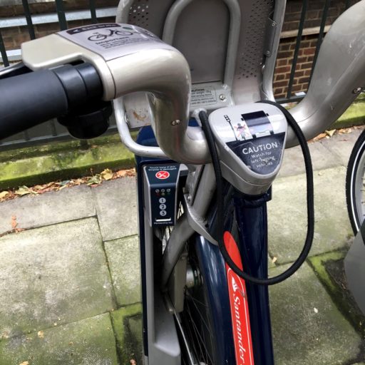 santander-cycles-docking-station